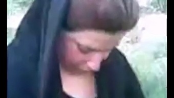 Muslim Women In Hijabs Enjoy Outdoor Sex