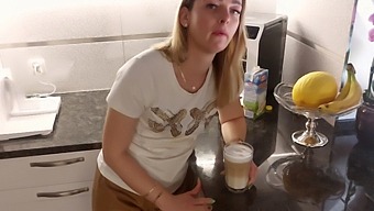 Cumswallowing And Cum Kissing In Hardcore Cuckold Pov Video